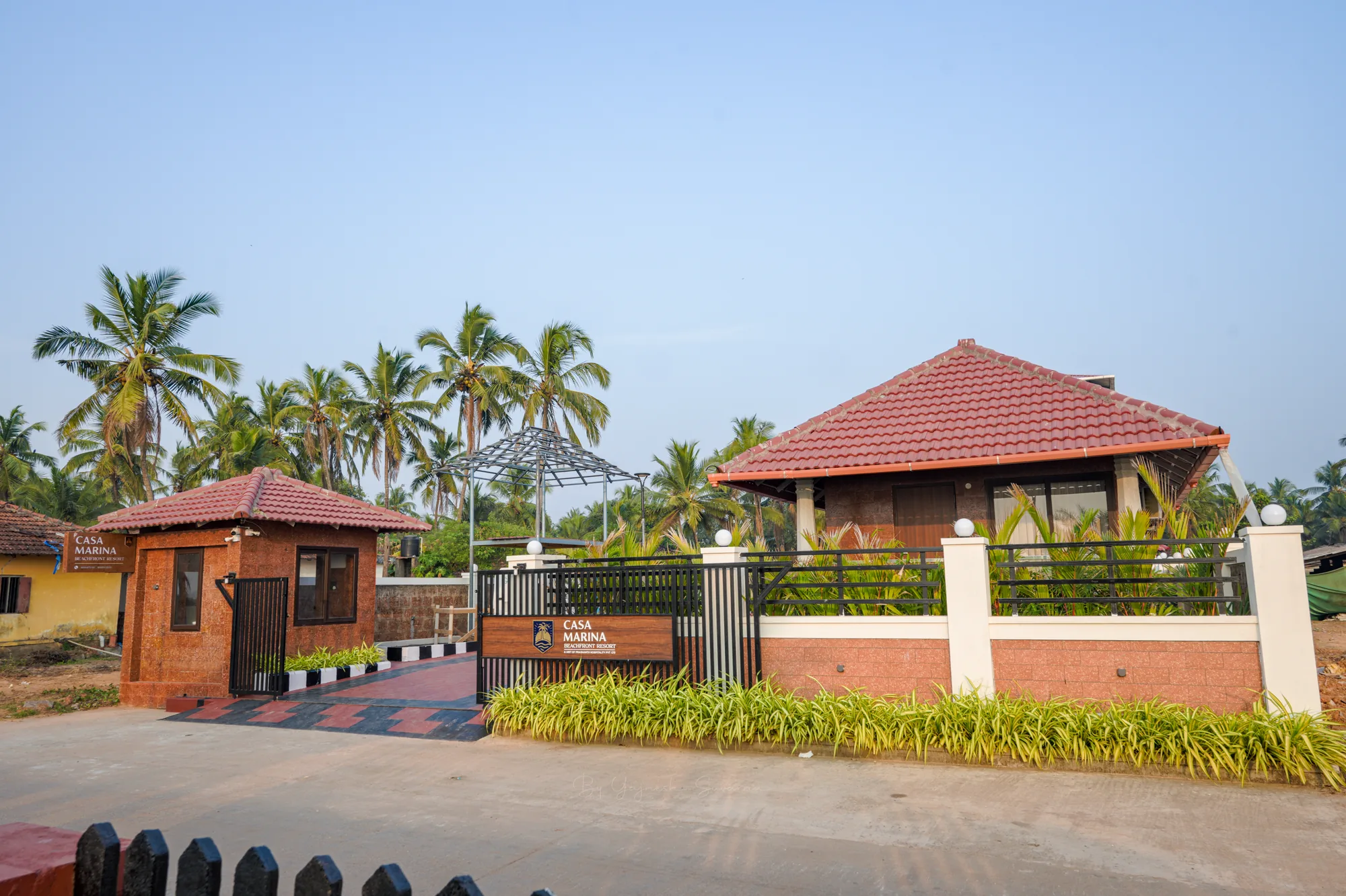 Casa Marina entrance and exterior